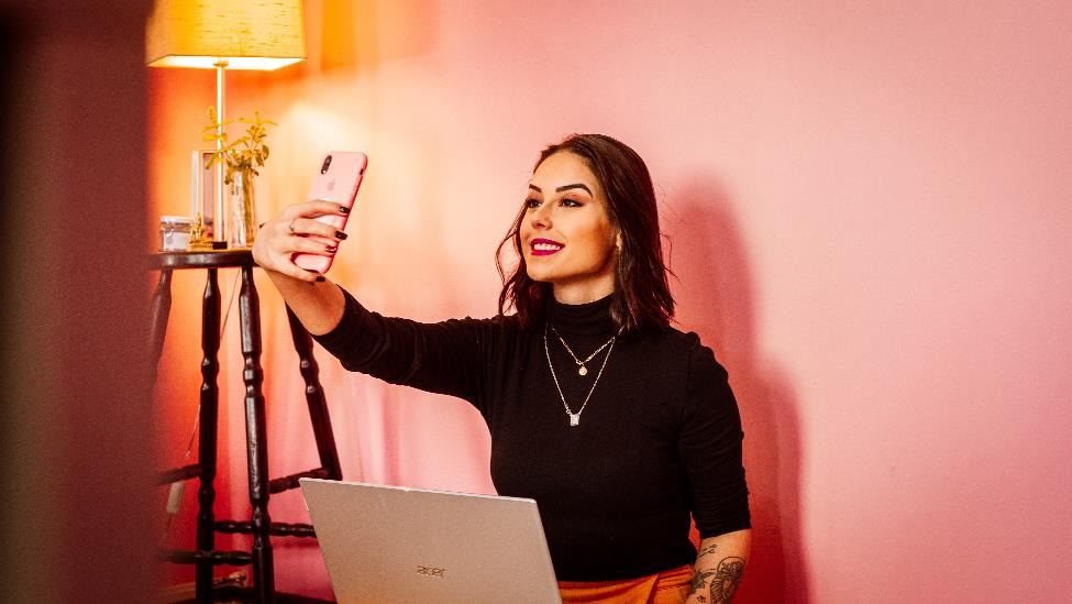 an-influencer-marketer