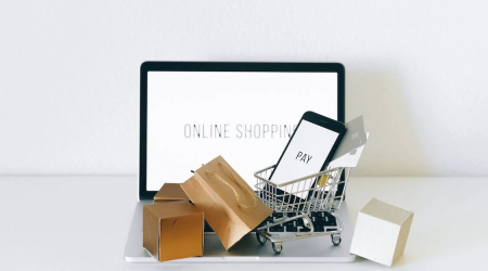 A shopping cart on laptop